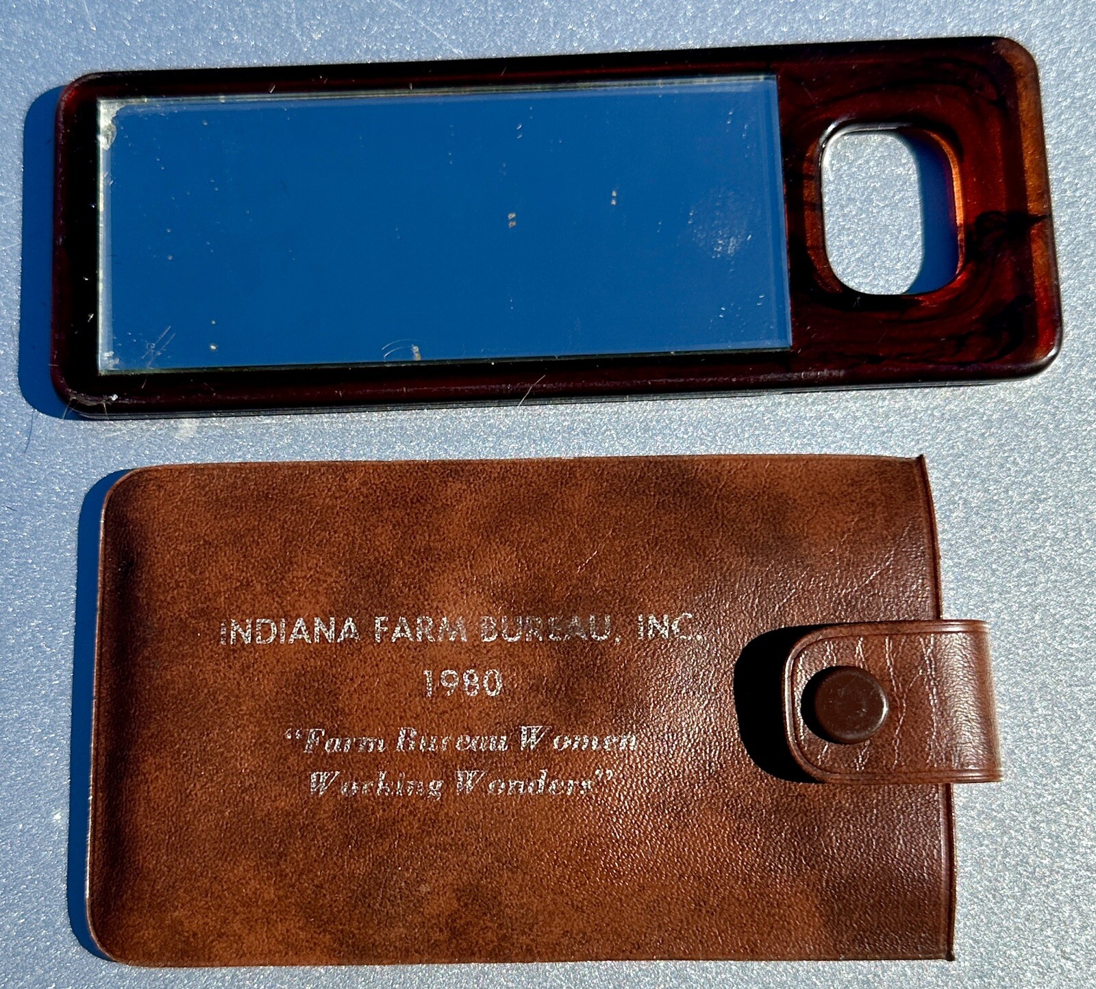 Rare Vintage Indiana Farm Bureau Women Pocket/Purse Mirror In Soft Sleeve 1980