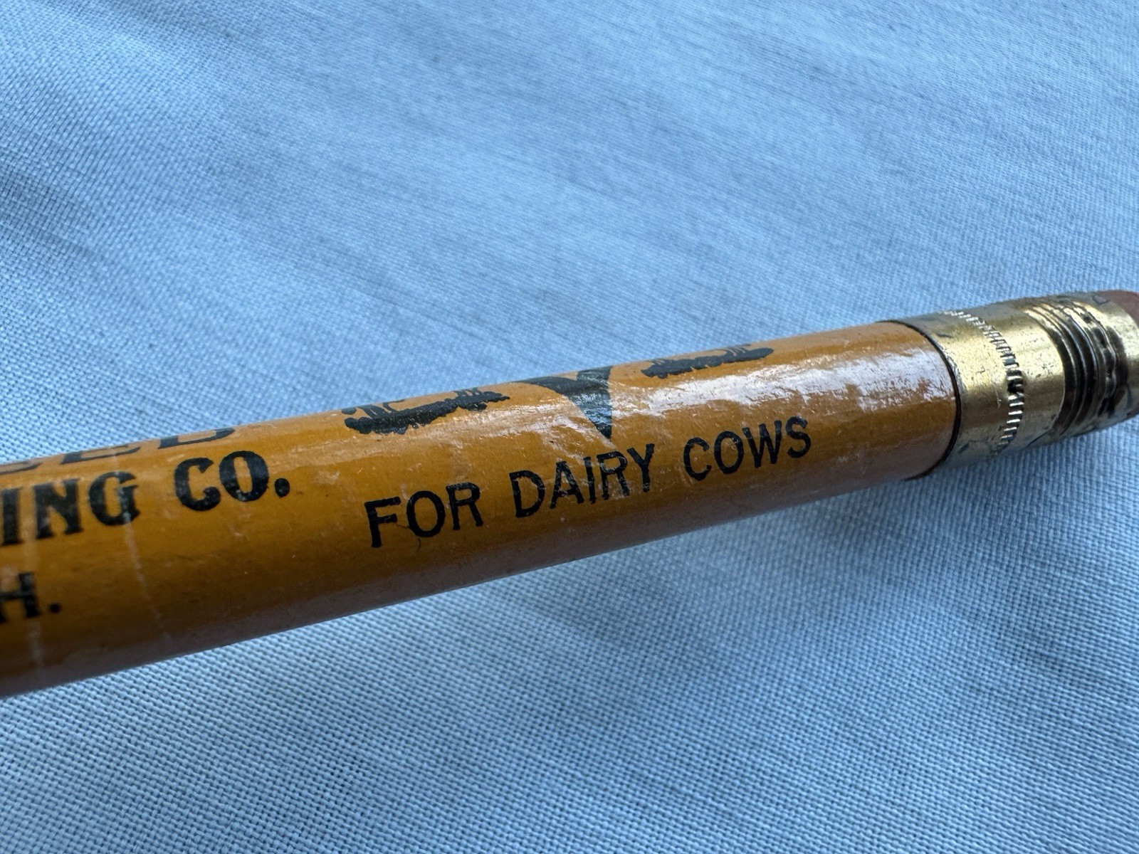 1940&rsquo;s Large Pencil Larro Dairy Cow Larrowe Milling Co Detroit Michigan Farming