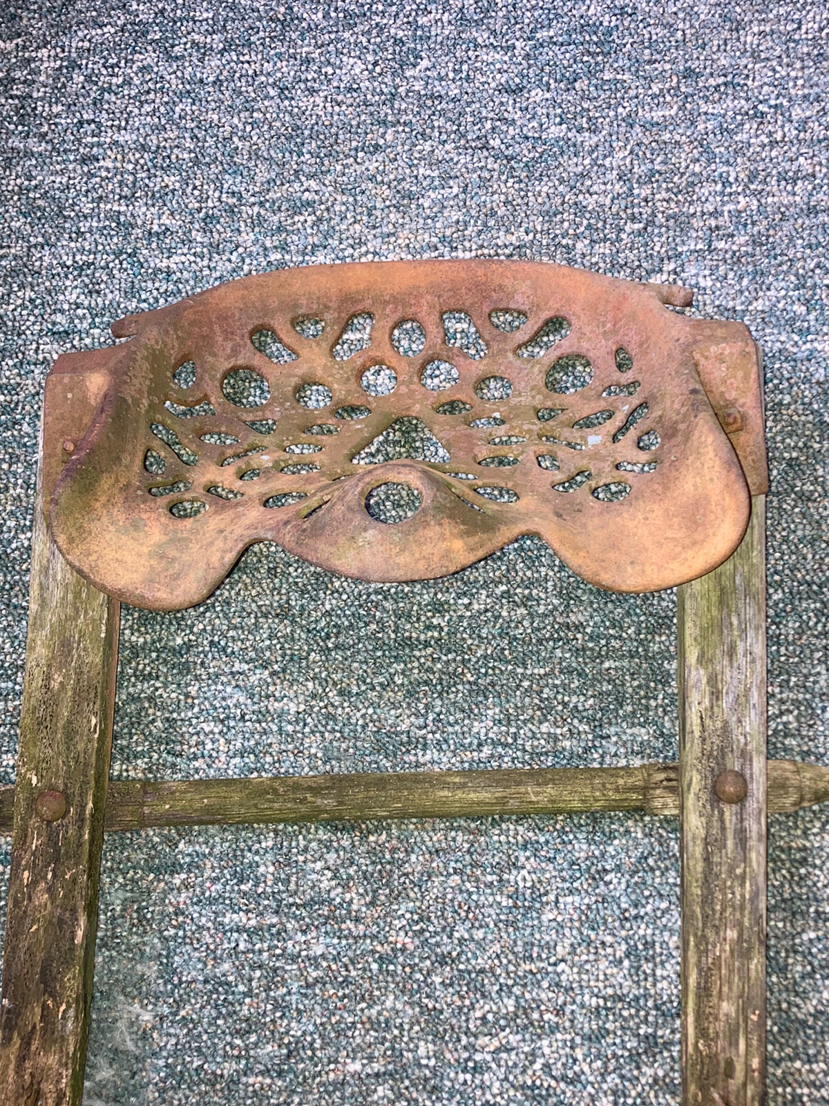 Antique Rare Cast Iron Seat – Unusual Mounting