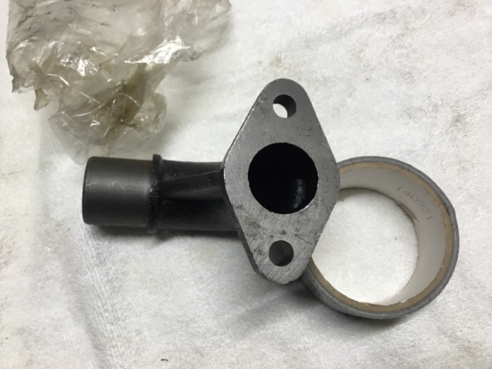 Exhaust Manifold Elbow Fits Kubota L175 L185 L225 L245 L2000 L2201 15221-12325