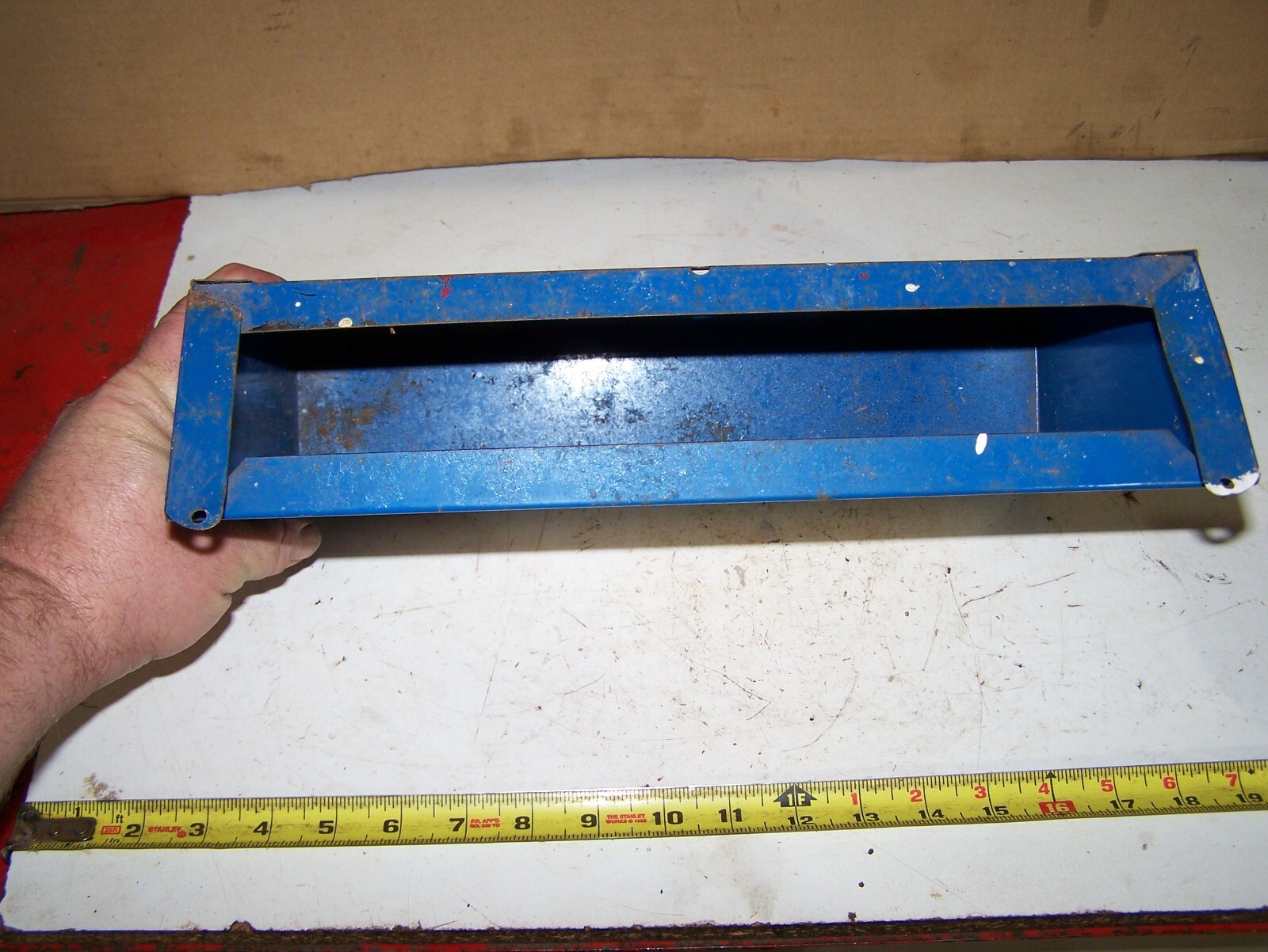 Johnson & Johnson Milk Filter Hanging Steel Box Milkhouse Dispenser Flip Top WOW