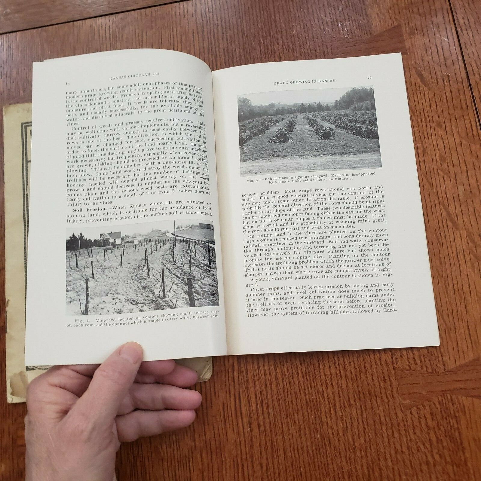 Vintage 2 Pamphlets 1932 U.S. Department of Agriculture 1949 Grape Growing in KS