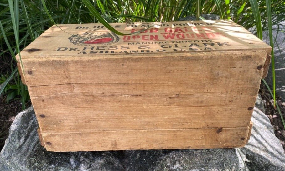 Antique Dr Hess & Clark Ashland Ohio Healing Powder Live Stock Wood Box Crate