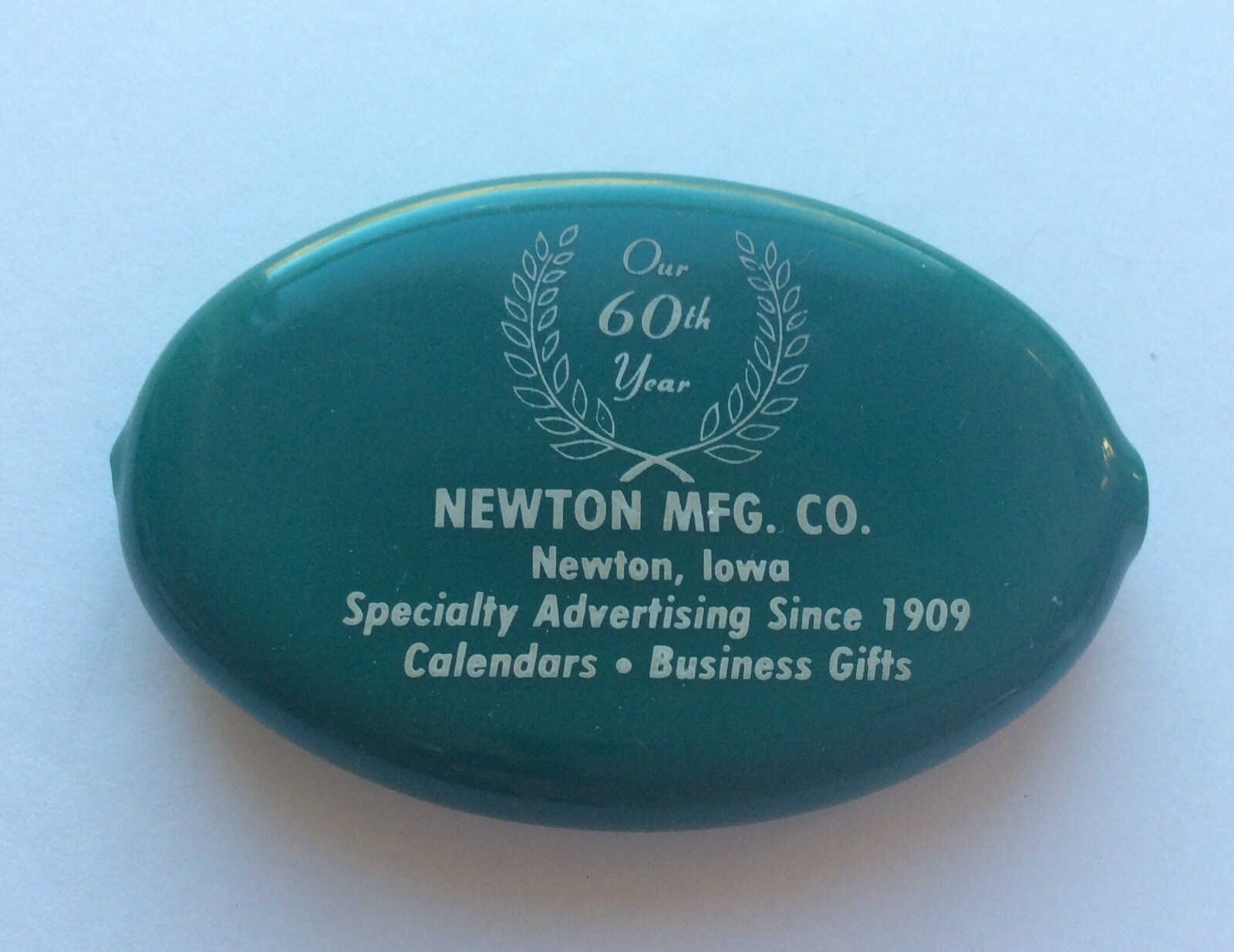 Vtg Newton Mfg Co. Ida Grove Iowa Green Advertising Coin Purse pouch Roy Smith