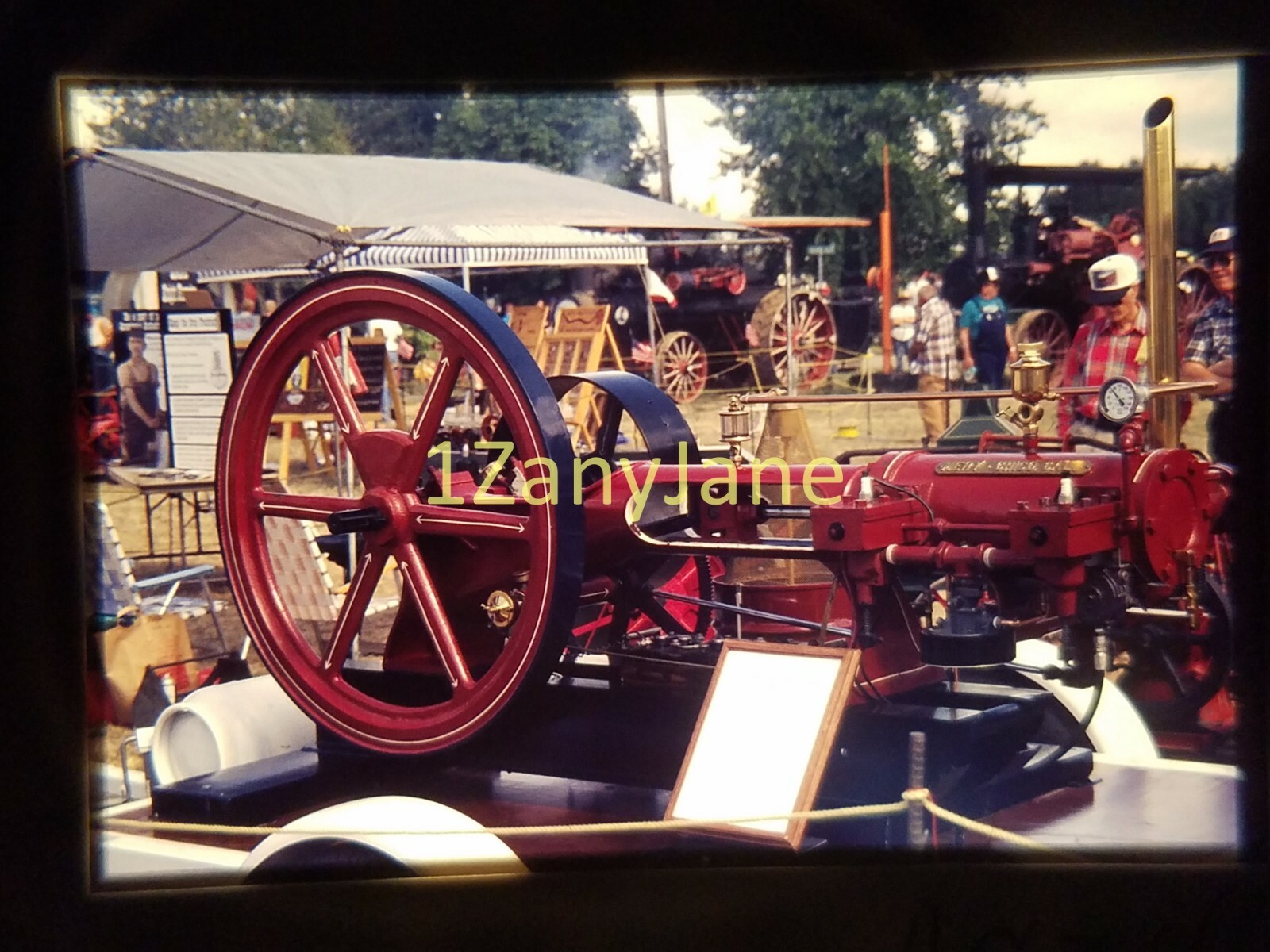 AC2417 35mm Slide of an Allis-Chalmers from MEDIA ARCHIVES EQUIPMENT SHOW