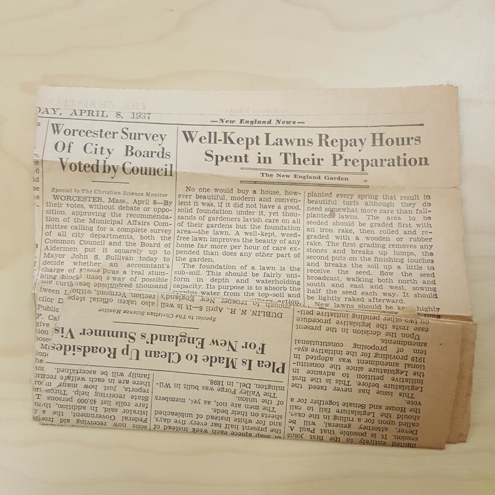 O.M. Scott & Sons Company Marysville Ohio Envelope and Lawn Care Article