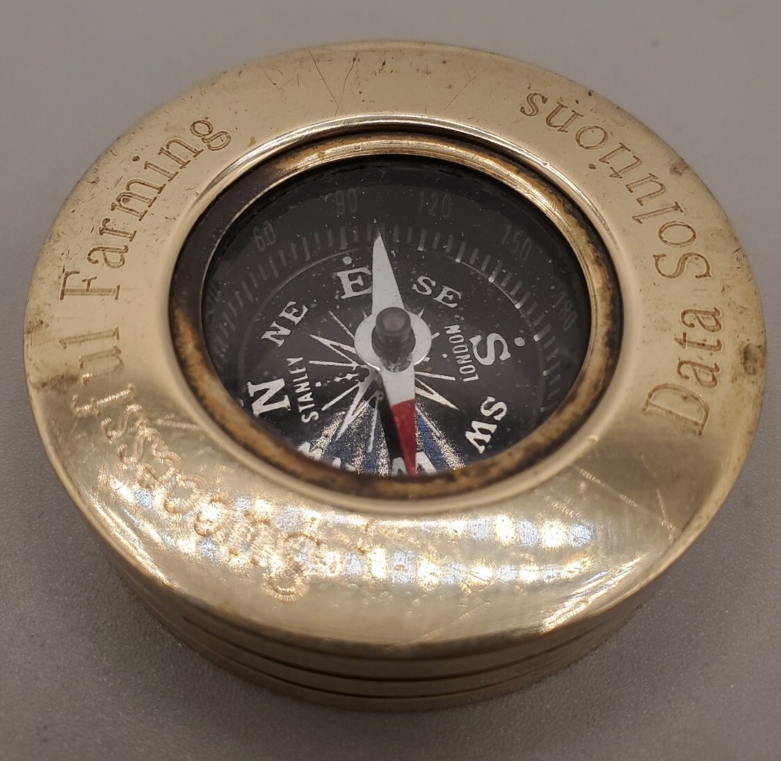 VTG Successful Farming Data Solutions Paperweight Compass Ag Advertising Brass