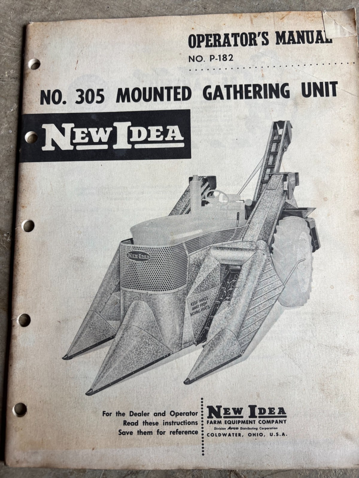 New Idea No. 305 Mounted Gathering Unit Operator&rsquo;s Manual AMIL26