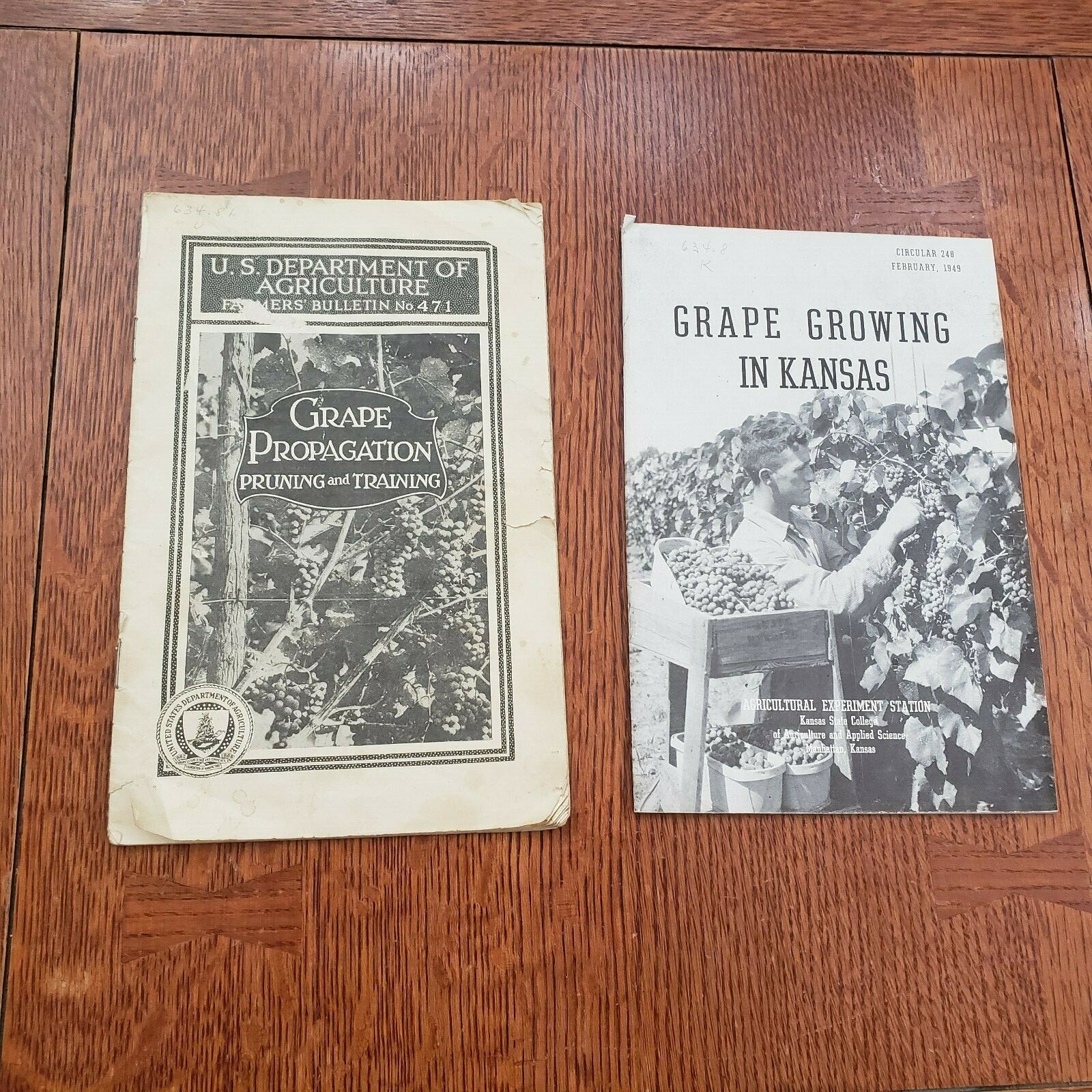Vintage 2 Pamphlets 1932 U.S. Department of Agriculture 1949 Grape Growing in KS