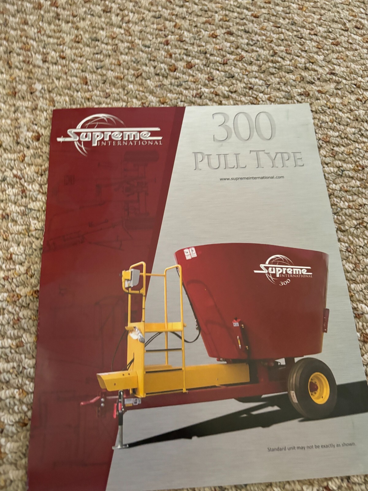 Supreme International 400 Pull Type Feed Mixer Brochure FCCA24