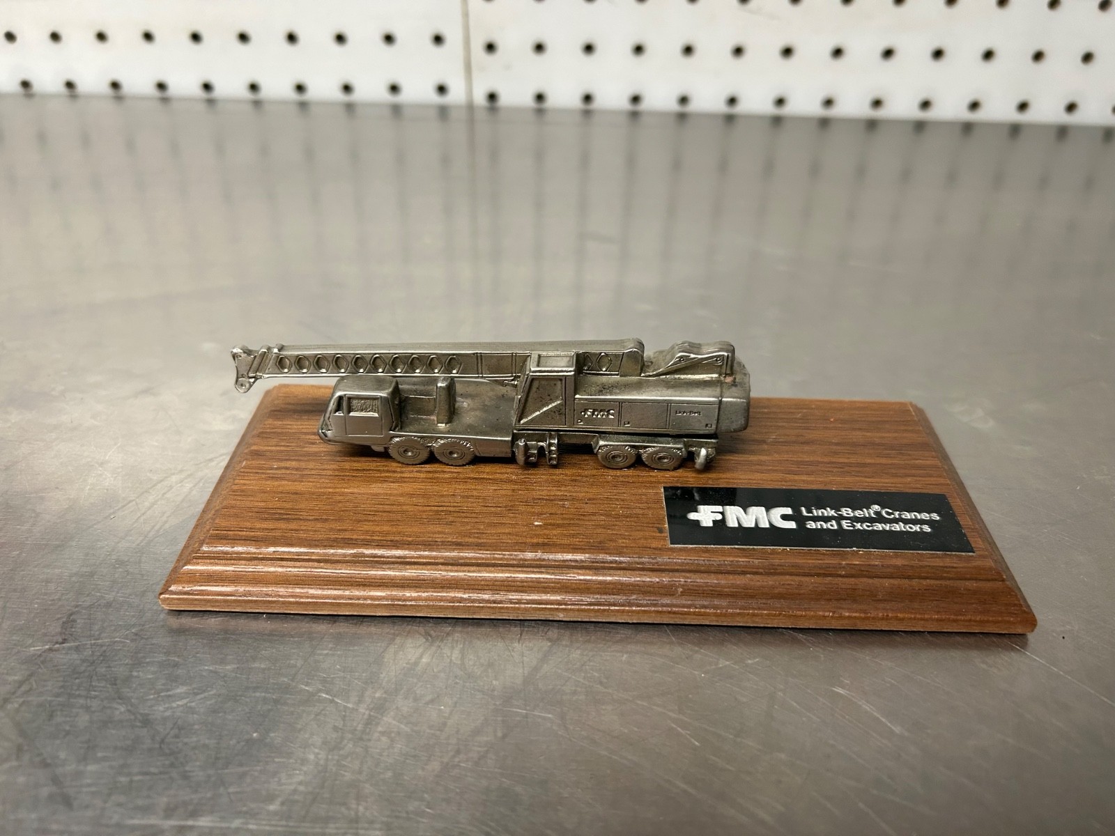 Vintage FMC Link Belt Cranes & Excavators Desk Plaque Pewter & Wood
