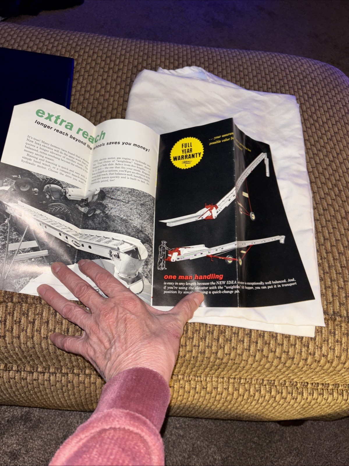 New Idea Multi Purpose Elevator Dealer&rsquo;s Brochure Farm Equipment AVCO