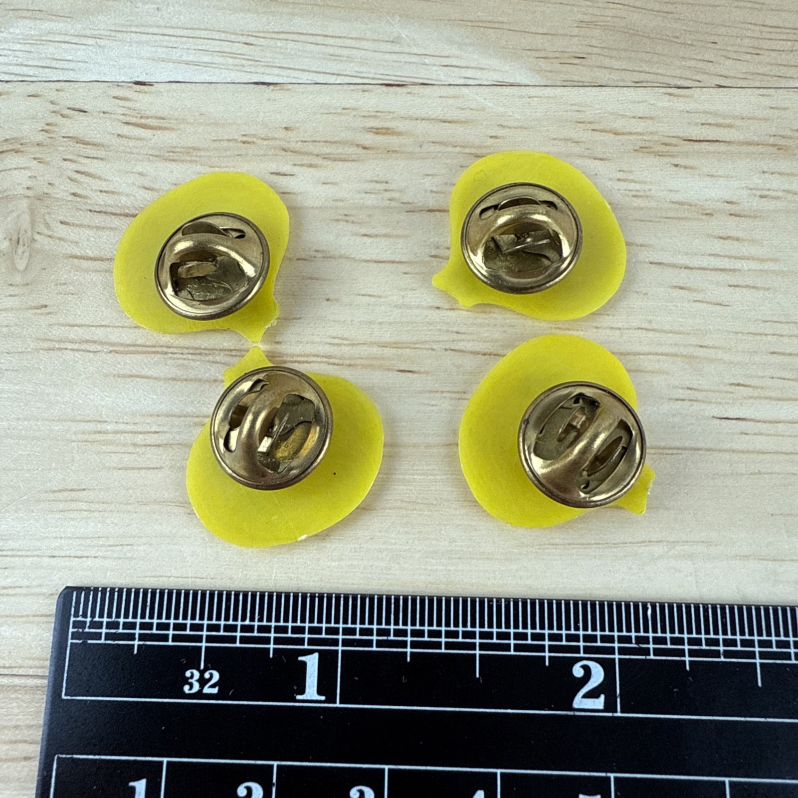 4 Walla Walla Sweet Yellow Onion Advertising Pins Washington State Agriculture