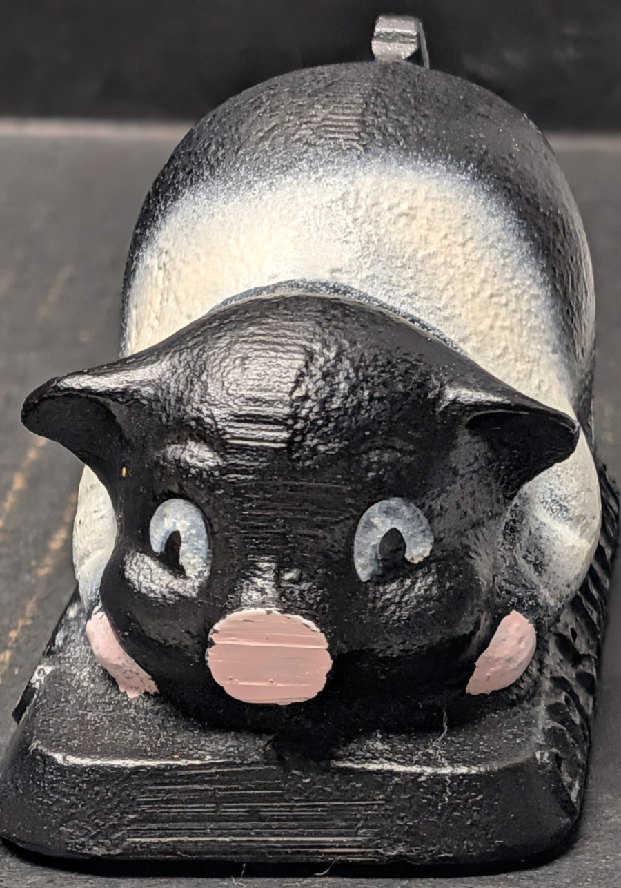 Cast Iron Pig Paperweight The Foundry Collection Mankato MN Advertising 4.5&Prime;L