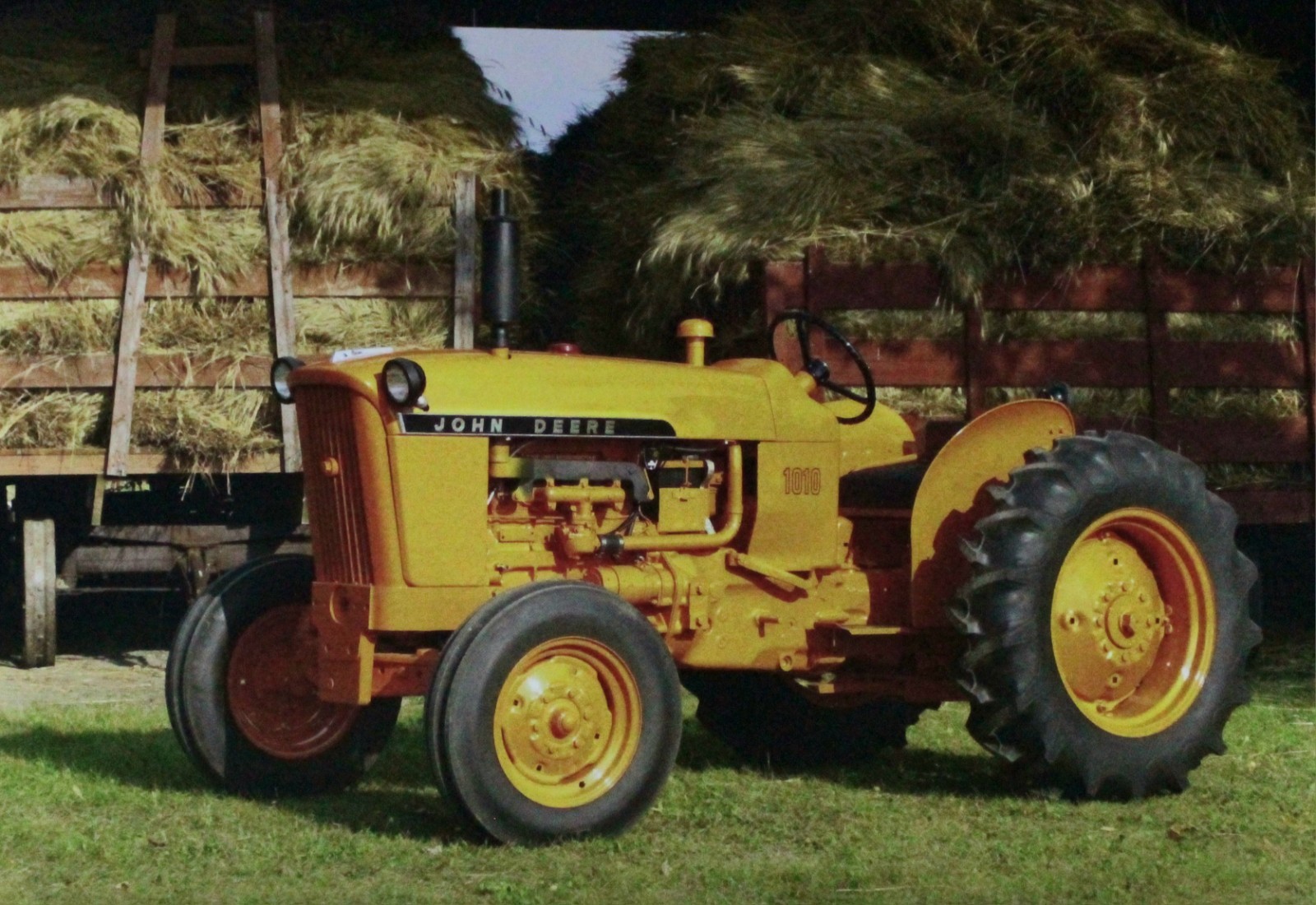 John Deere Tractor Vintage Picture Wall Art Country Farm Barn Hay Decor