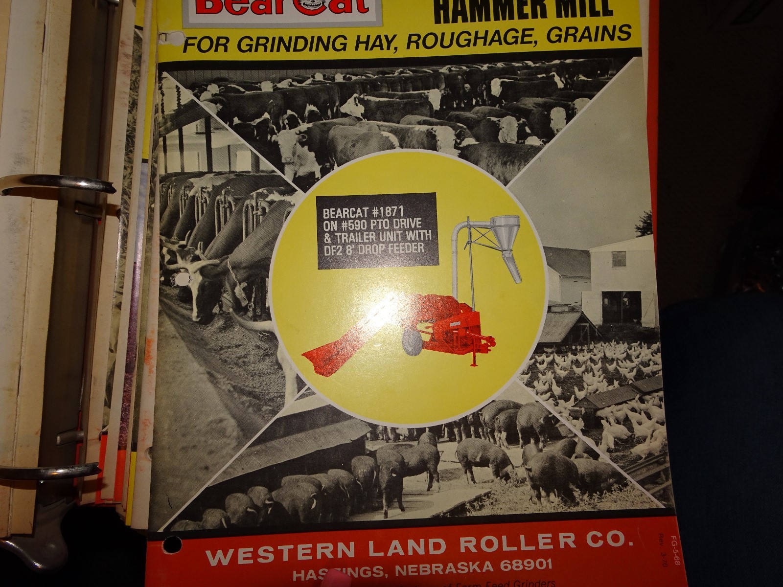 Farm Equipment Brochure – Western Bear Cat – 1871 1871A Hammer Mills