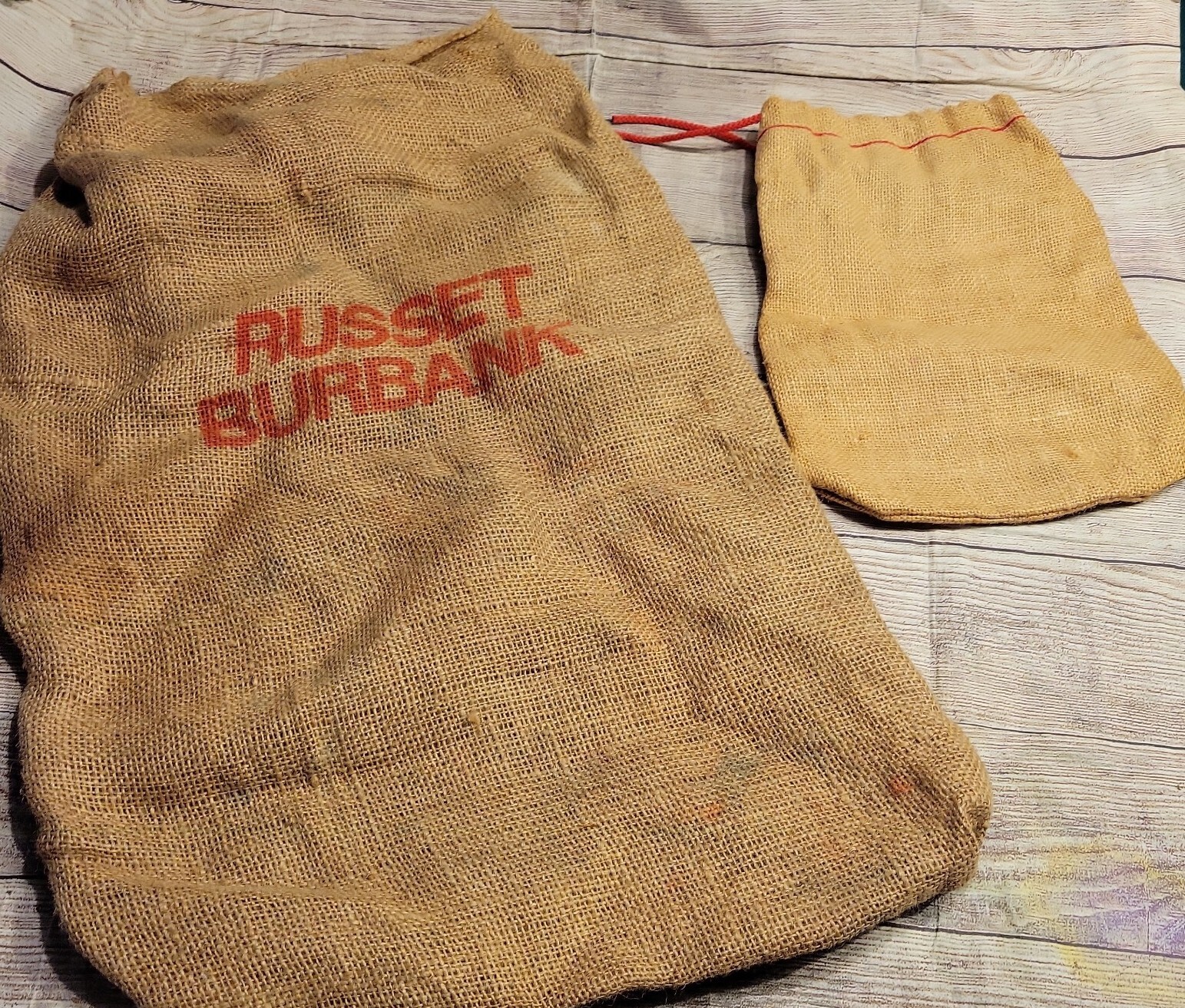 Vintage  » Donna&rsquo;s PRIDE » Potato Idaho 50 lbs sack and « New Penny FARM » Potatoes