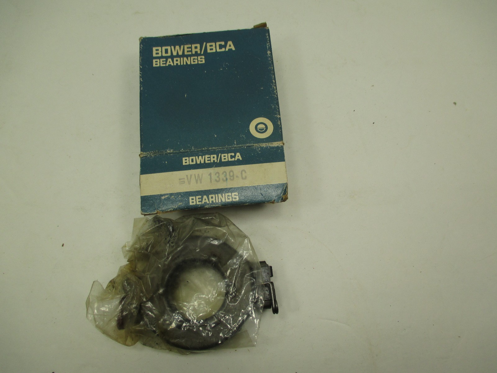 NOS Bower/BCA Federal Mogul Part No. VW 1339-C Bearing NOS3