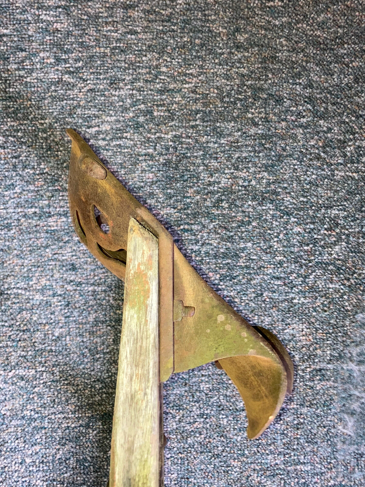 Antique Rare Cast Iron Seat – Unusual Mounting