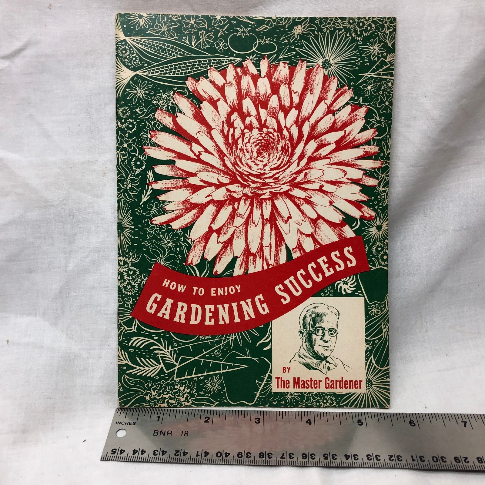 Vintage 1951 Gardening Success Booklet