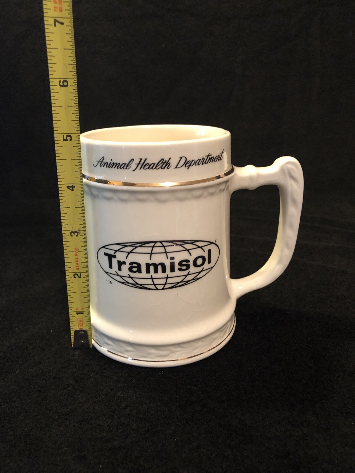 Vtg Tramisol Ceramic Advertising Mug Animal Health Dept Sheep Cow Dewormer Vet