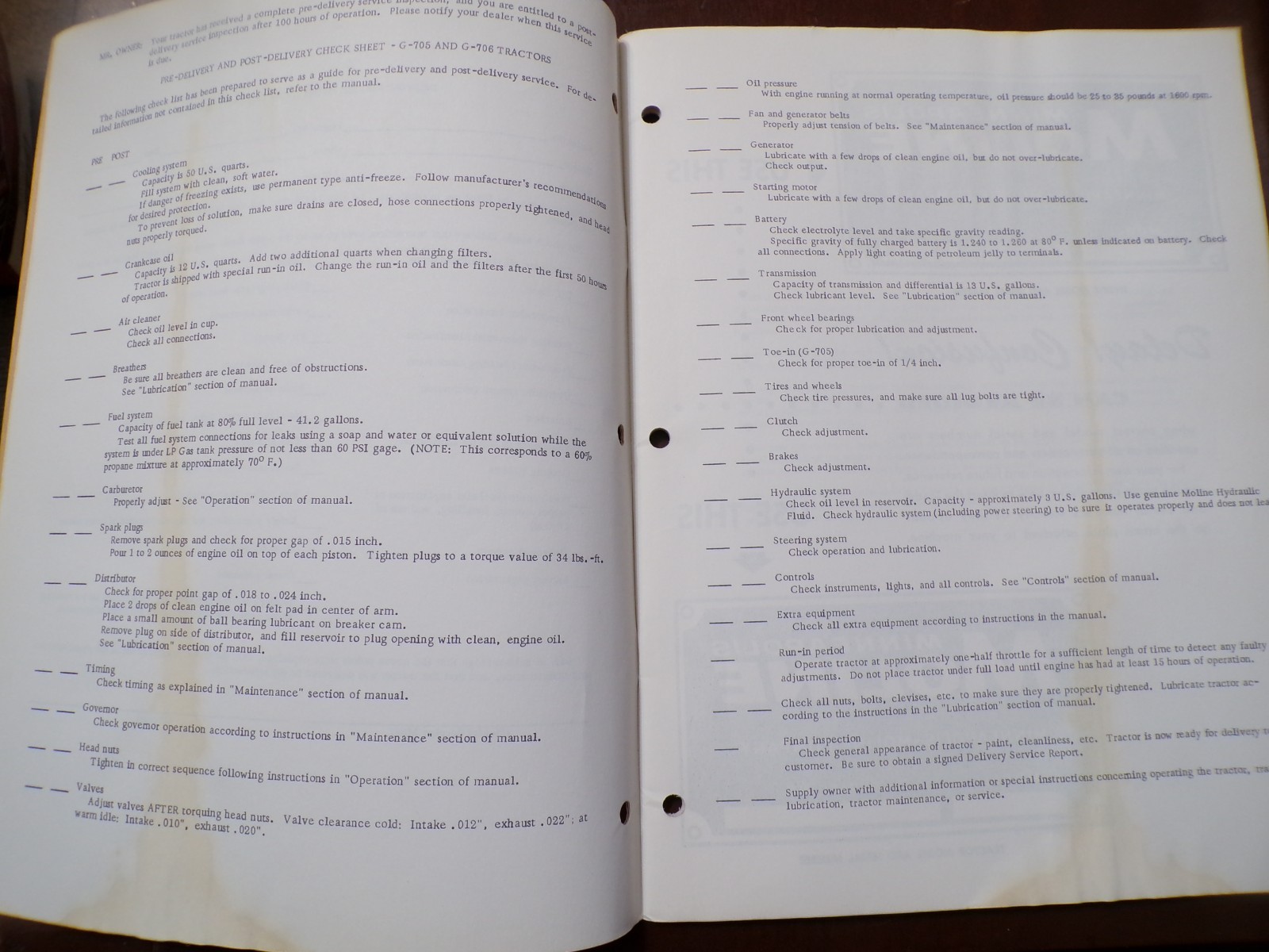Minneapolis-Moline G-705, G-706 Tractors Operator&rsquo;s Manual