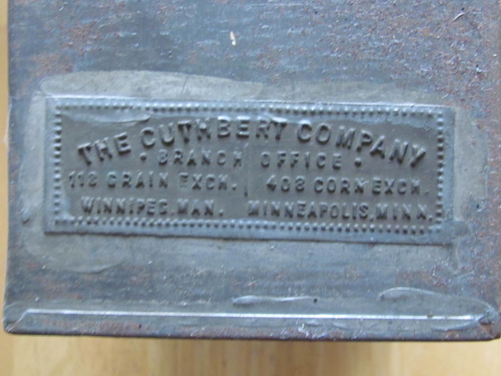 1920&rsquo;S EQUIPMENT PARTS TIN BOX CUTHBERT CO MINNEAPOLIS & WINNIPEG CANADA