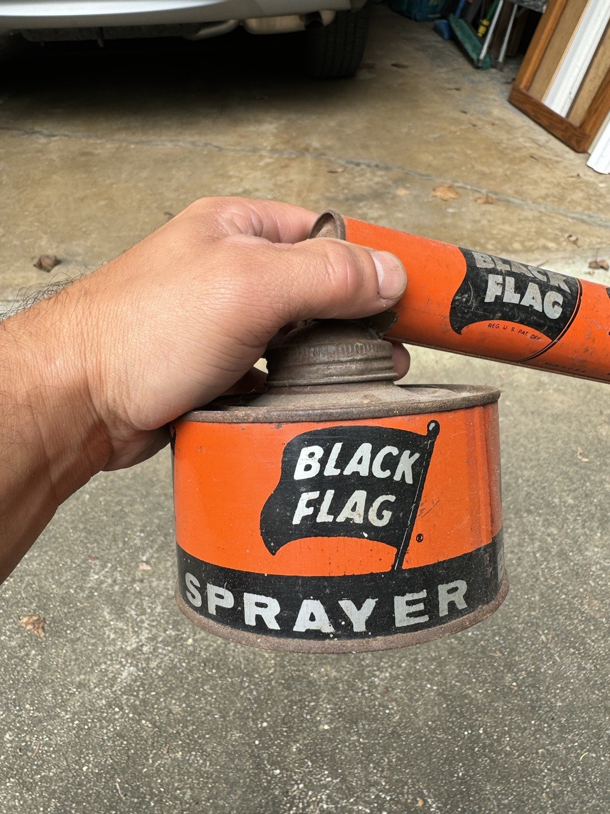 Black Flag Sprayer Boyle Midway Crawford NJ Vintage Metal Tin & Canister 1940s