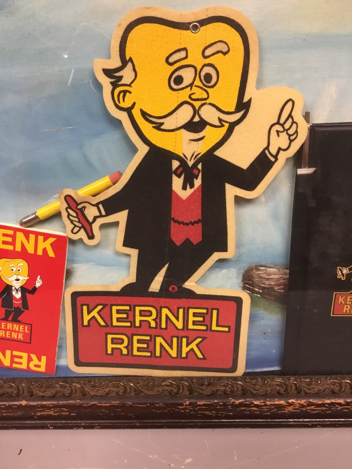 ANTIQUE VTG FRAMED 4 KERNEL RENK ADVERTISING PRODUCTS FELT KERNEL BULLET PENCIL