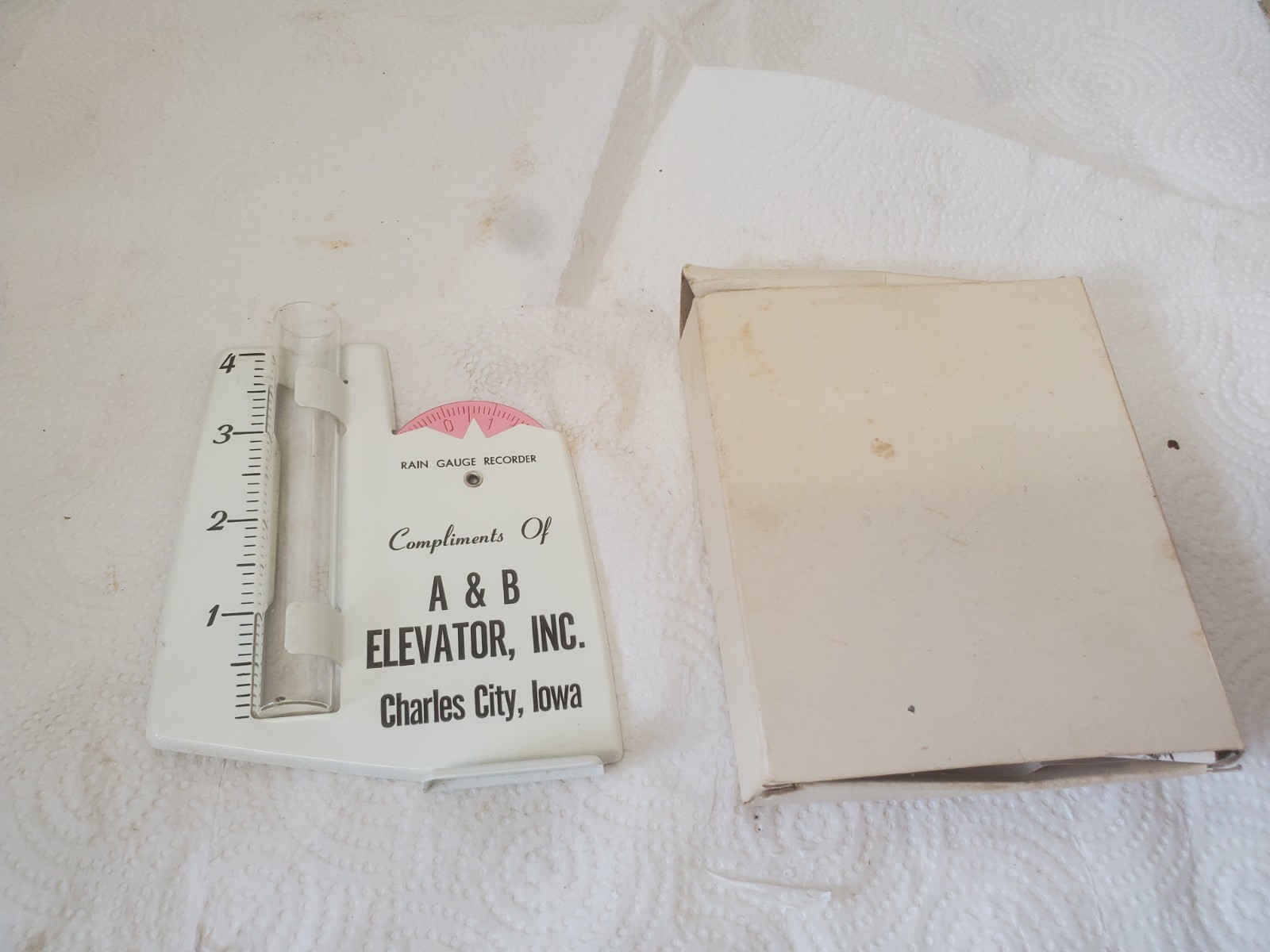 Metal Rain Guage A & B elevator Inc. Charles City Iowa Feed Grain Farm Decor