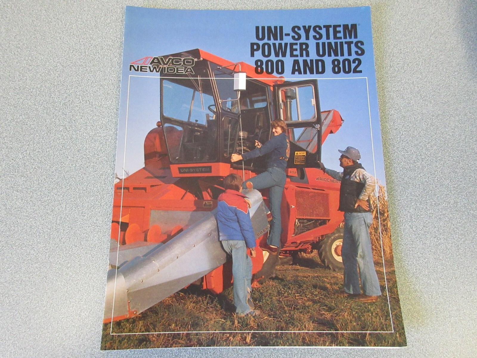 Avco New Idea 800 & 802 Power Unit Sales Brochure