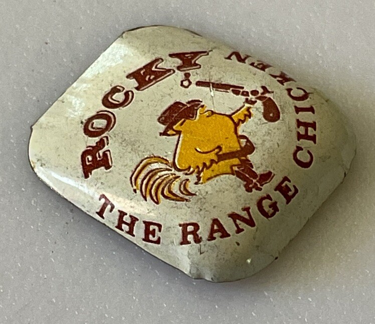 Rocky the Range Chicken Small Metal Stoffel Seal AA8