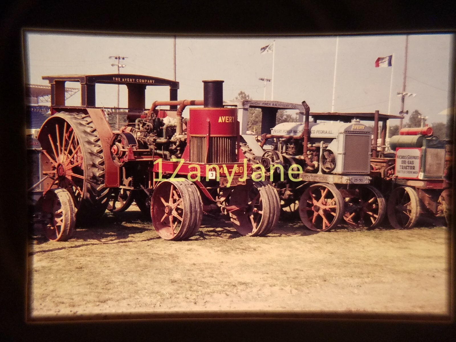 AC2601 35mm Slide of an Allis-Chalmers from MEDIA ARCHIVES AVERY CO TRACTOR