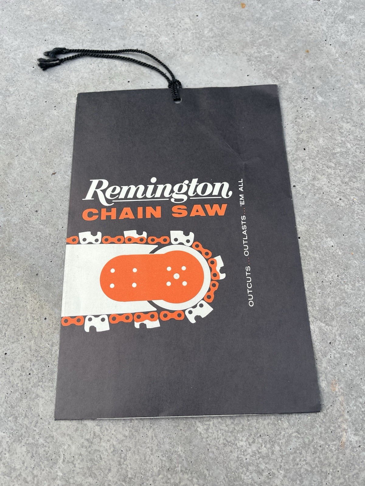 VTG Remington Unused Chain Saw Hang Price Model Tag DuPont 50’s 60’s USA 6”x9”