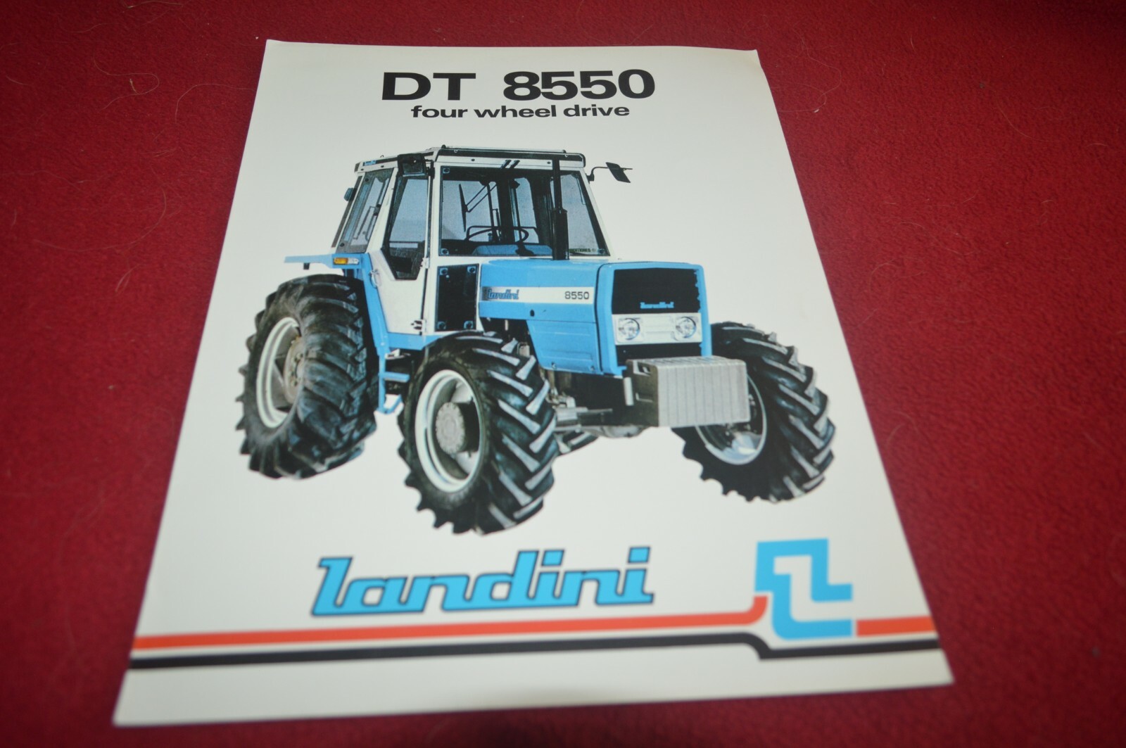 Landini DT 8550 Tractor Dealer&rsquo;s Brochure FCCA
