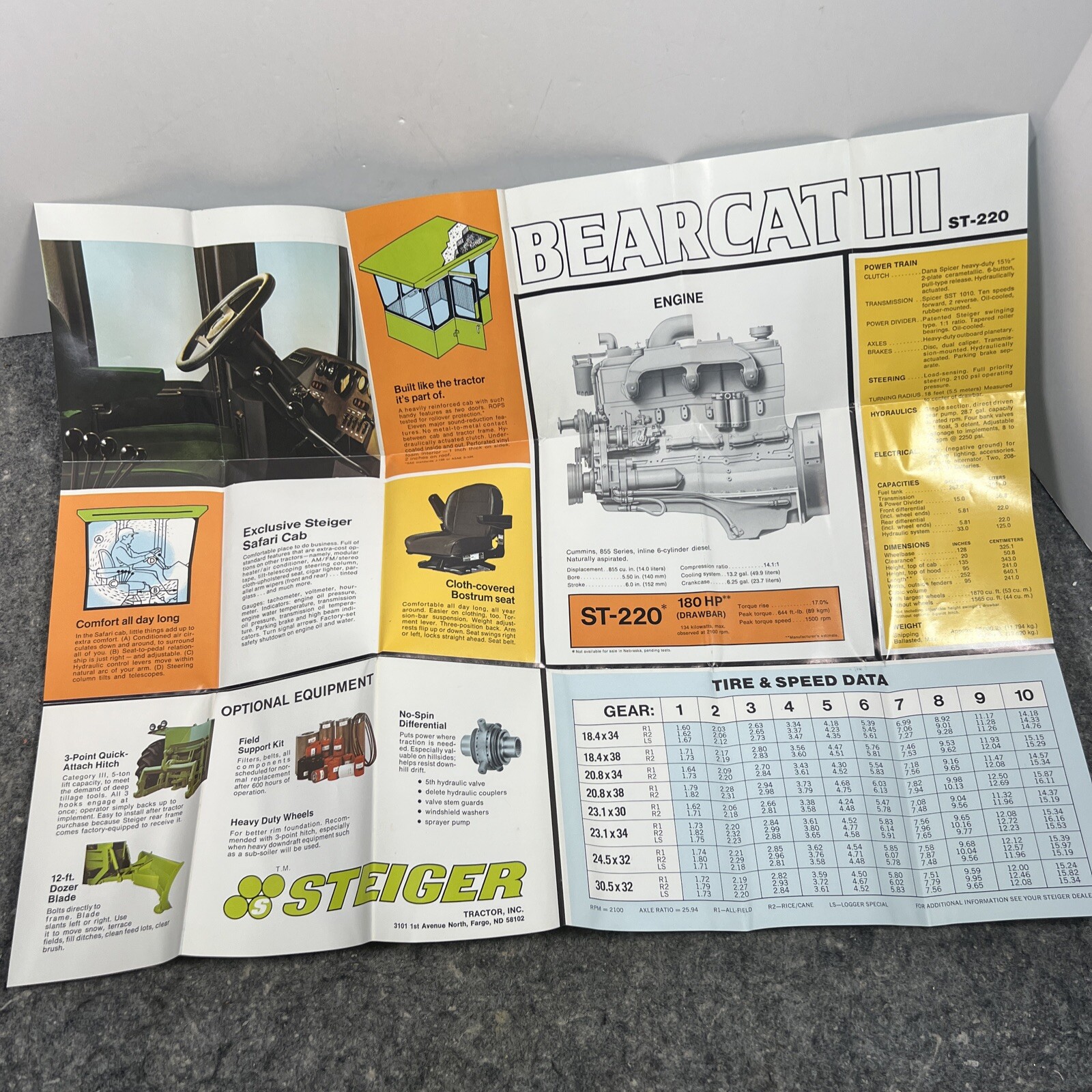Bearcat 3 st-220 Stieger tractor Original sales brochure advertisement 1980s
