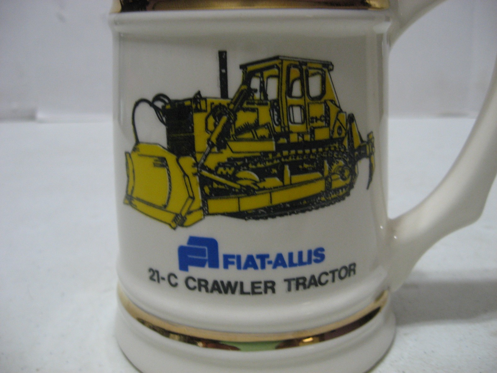 Fiat-Allis 21-C Crawler Tractor Beer Mug Stein – Lewis Bros Trenton NJ