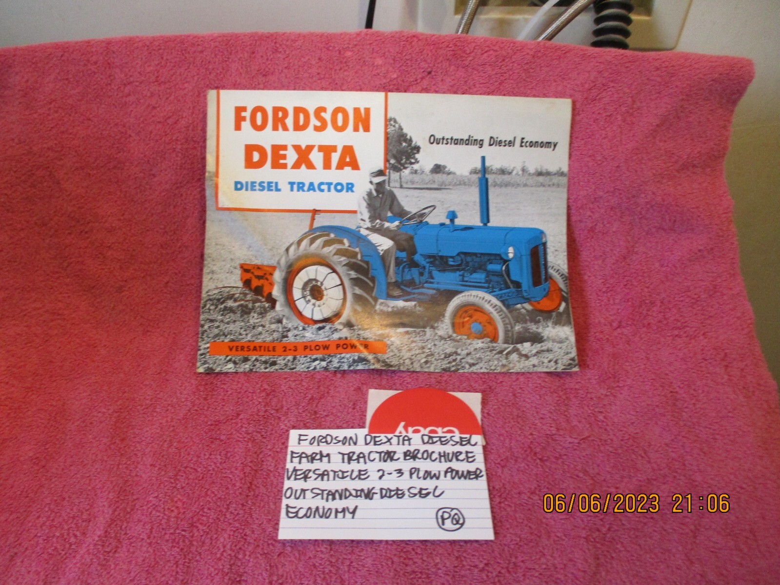 FORDSON DEXTA DIESEL TRACTOR BROCHURE 2-3 PLOW POWER VERSATILIE FREE SHIPPING