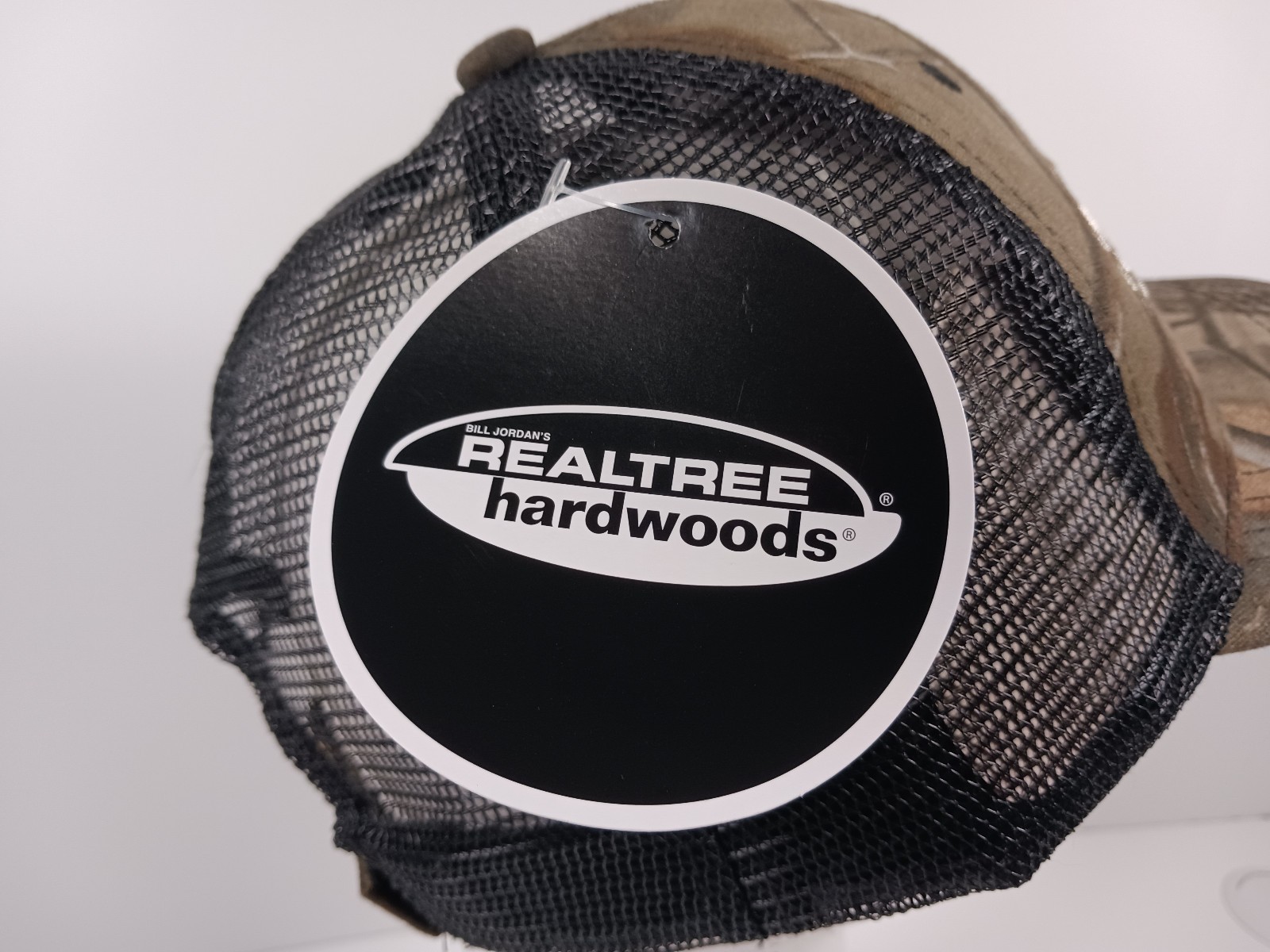 Bobcat Mesh Trucker Hat Cap RealTree Hardwoods Camouflage Camo Black – New