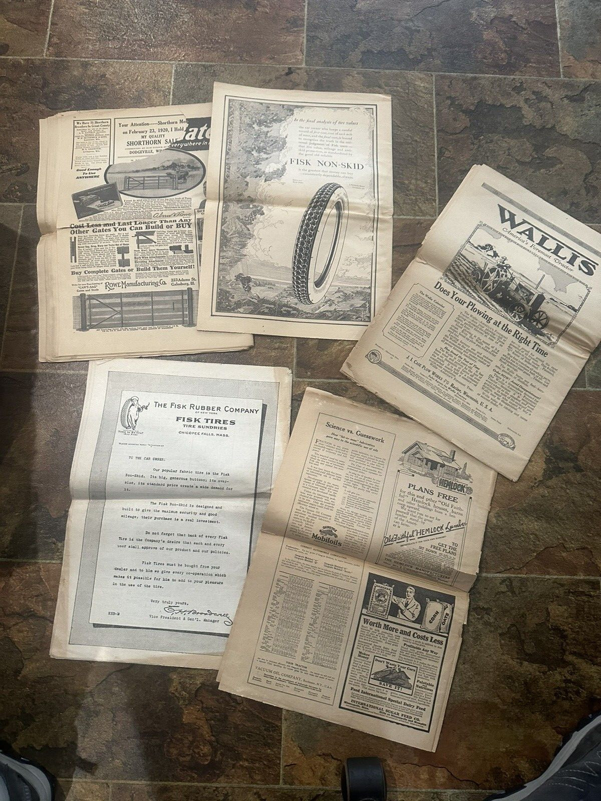 5 VTG Wisconsin Agriculturist Farmer Newspapers 1918-1920 TRACTOR ADS Logging