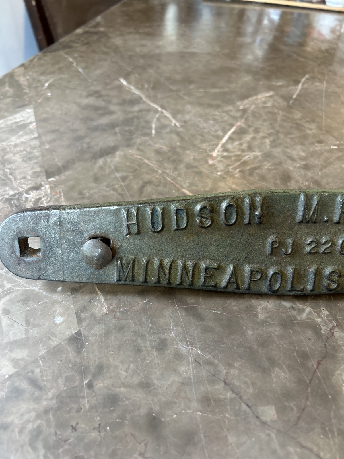 Antique Hudson Mfg Steam Engine Builder&rsquo;s Plate Threshing Machine Cast Iron