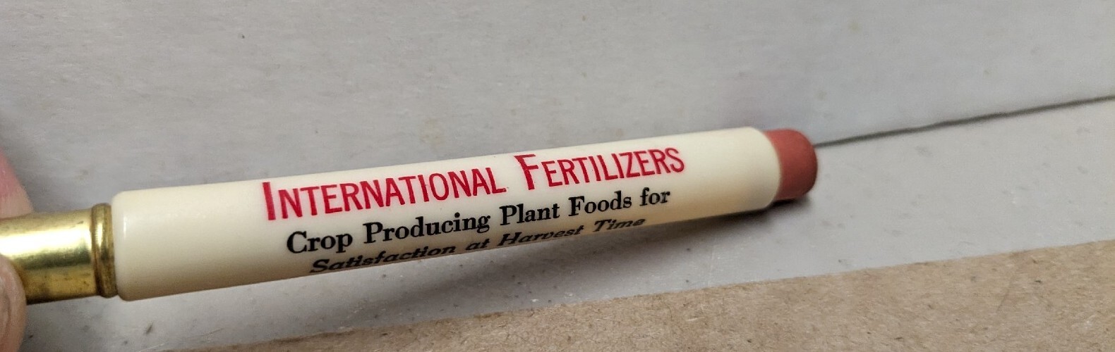 Vintage International Fertilizers Chicago Hts IL Mason City IA Bullet Pencil