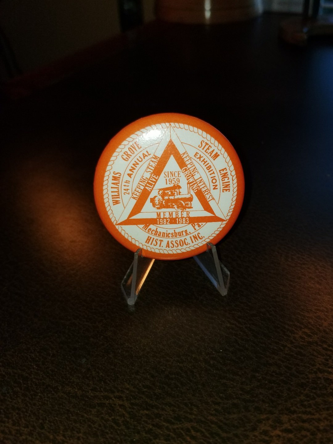 VINTAGE WILLIAMS GROVE STEAM ENGINE ASSOC. PIN 1982