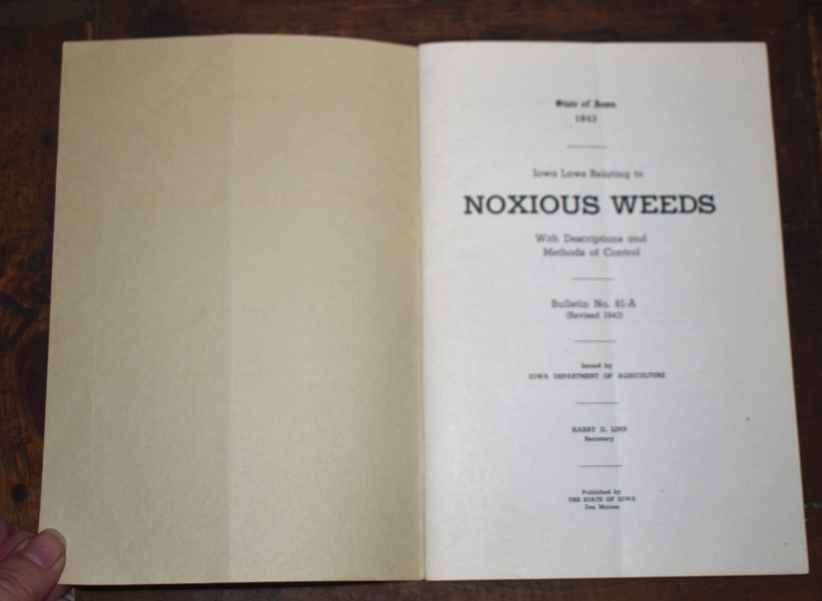 Vintage 1943 Iowa Dept of Agriculture Laws Relating to Noxious Weeds Book