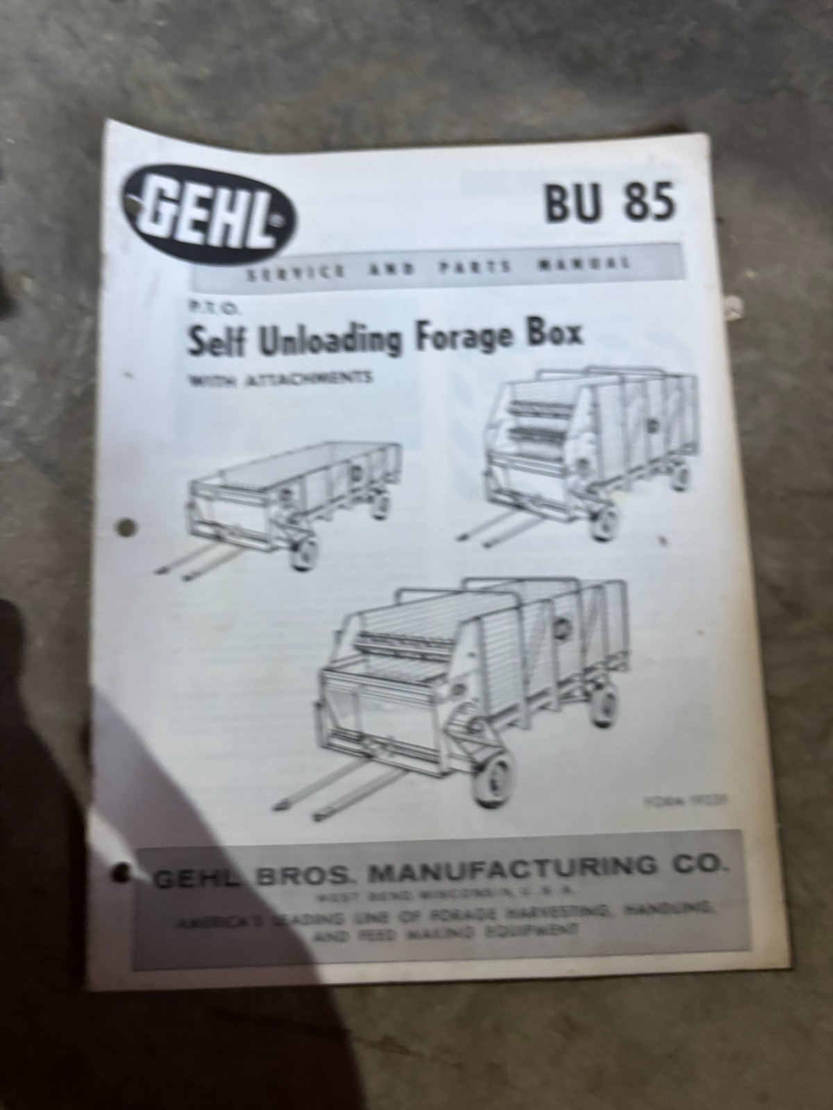 Gehl BU 85 Forage Box Parts Book Manual AMIL26 no4