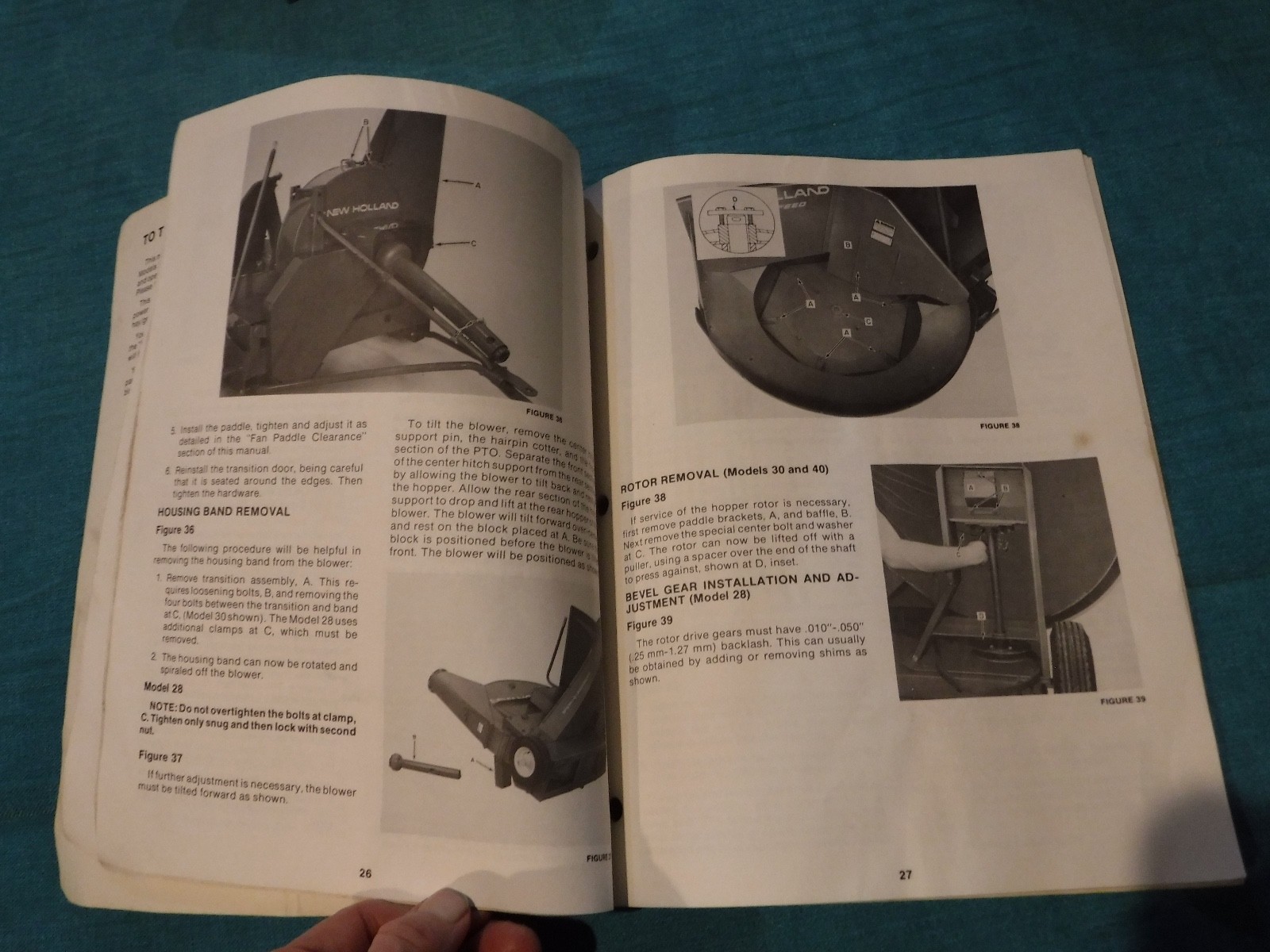 Whirl-A-Feed Blower Operator&rsquo;s Manual 28 30 40 Sperry New Holland BOOKLET