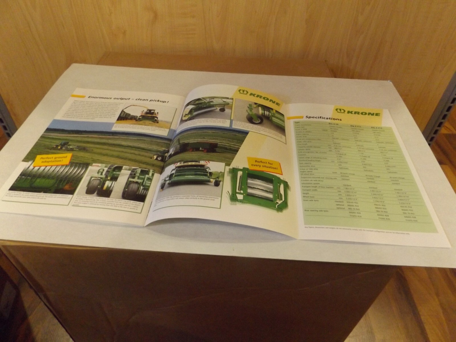 KRONE BIG X PRECISION CROP FORAGE HARVESTER. LITERATURE # BIGX 0401-0196