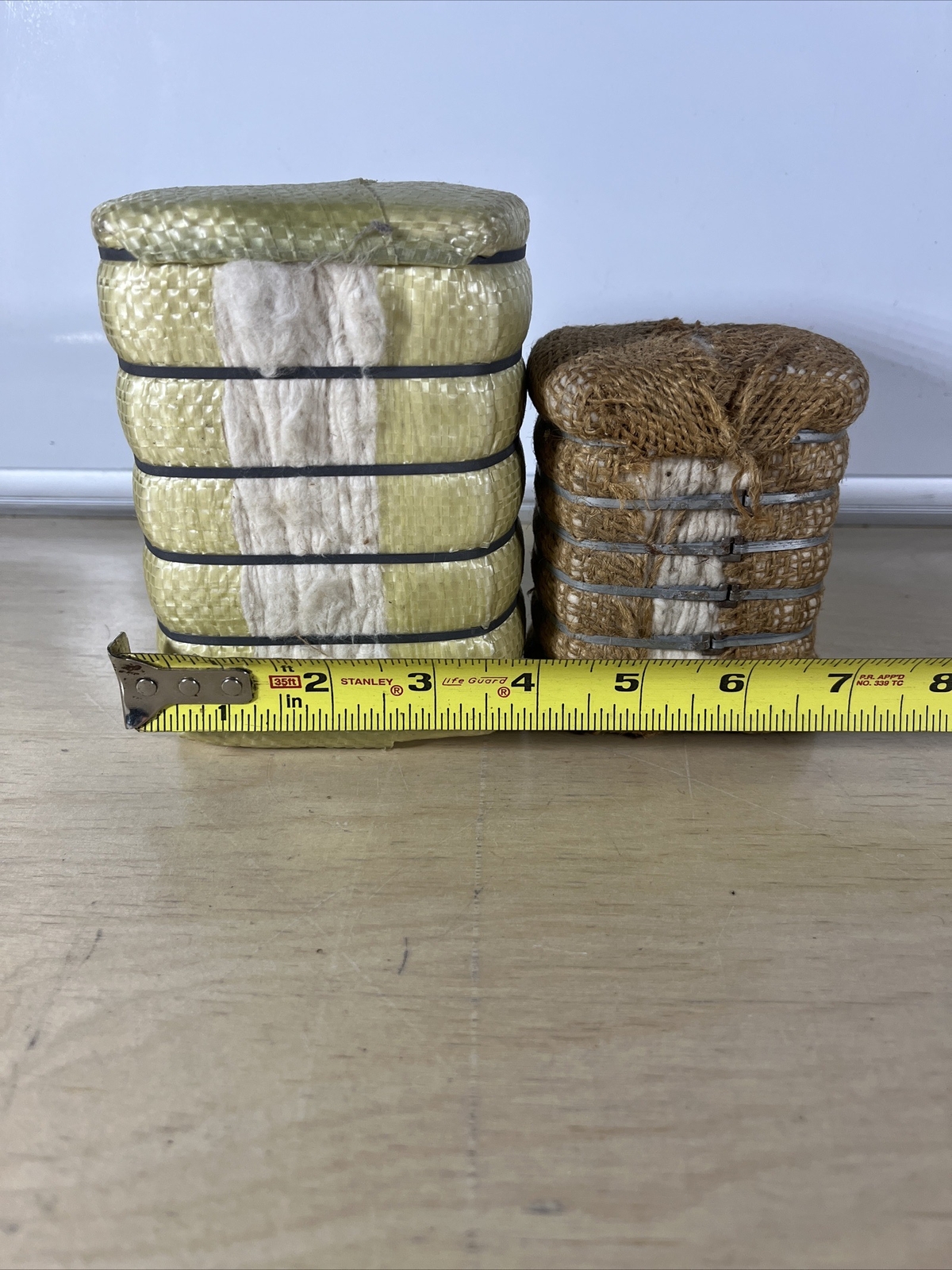 2 Mini Cotton Bales (Calico)