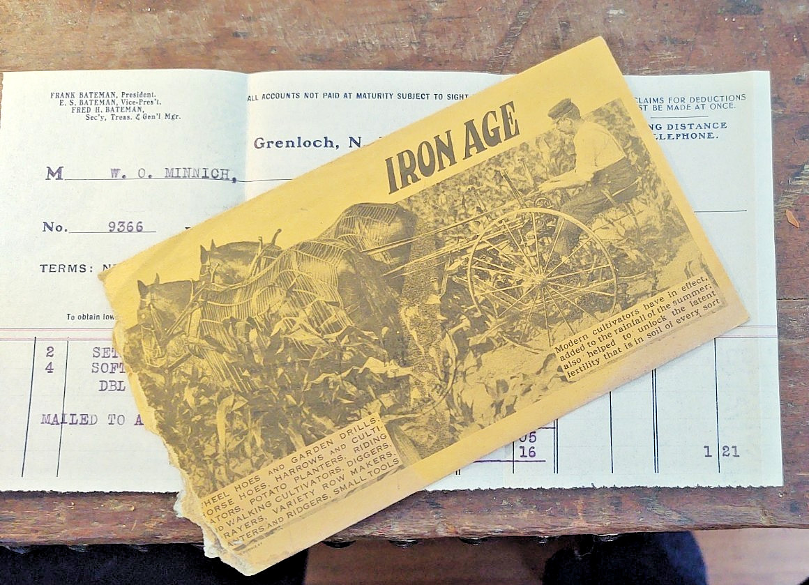 1911 « All Over » Advertising Cover Double Side Bateman , Iron Age Farm Implements