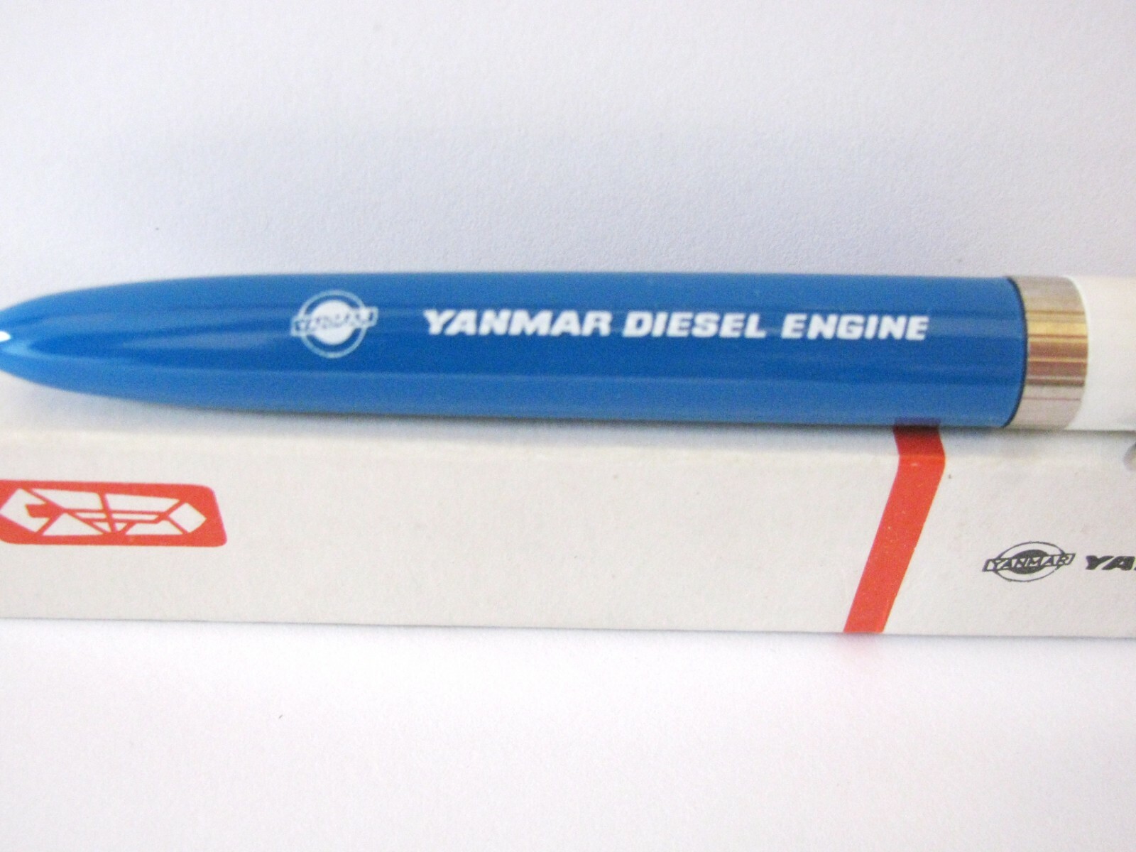 YANMAR DIESEL ENGINE COMPANY LTD Tri-Colored Ink Pen Advertising Collectible jd